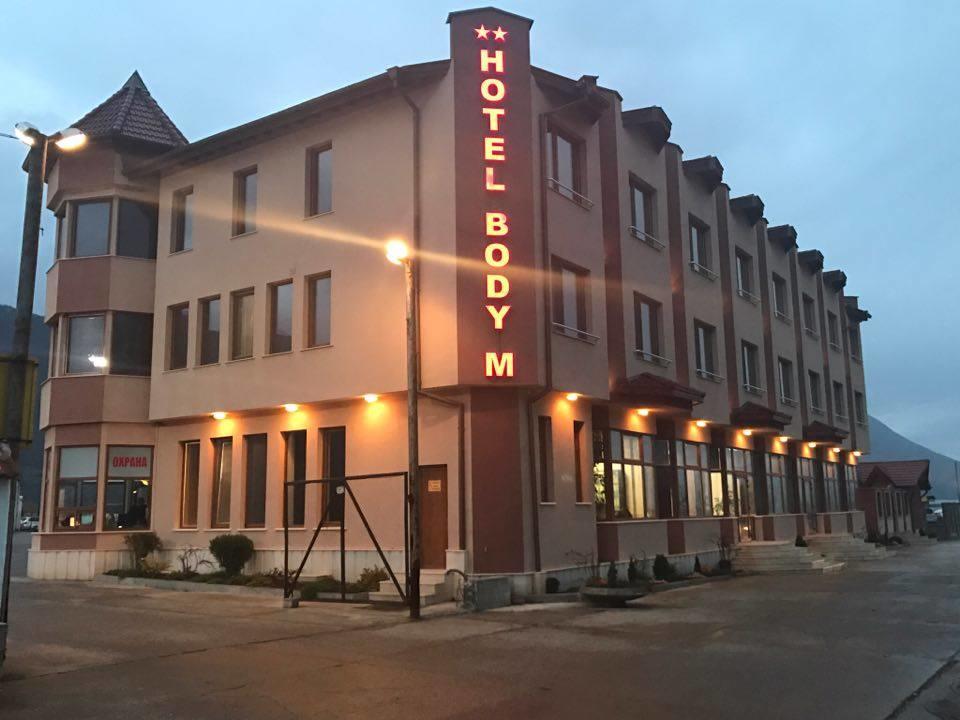 Hotel Body M Vratsa Eksteriør bilde